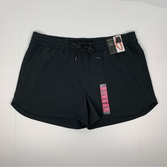 Eddie Bauer Pants - NWT Eddie Bauer Women's Black Woven Tech Shorts Size XXL
